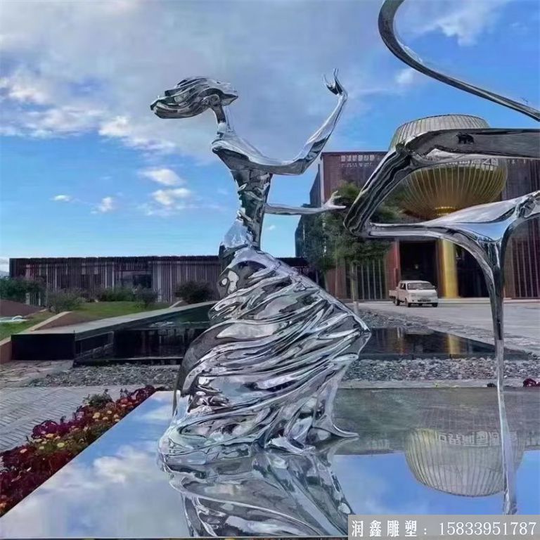 不銹鋼鑄造工藝彈琴人物雕塑 抽象女人彈琴雕塑