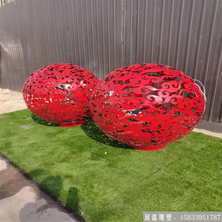 不銹鋼鏤空球雕塑，發光球體雕塑廠家